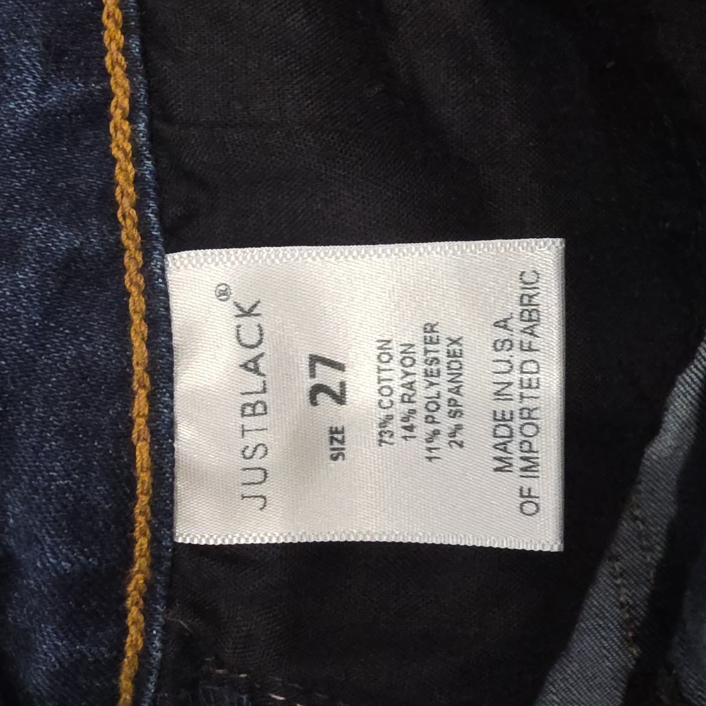 Just Black Women's Size 27 Cropped Raw Hem Cropped Straught Fit Step - Picture 3 of 9